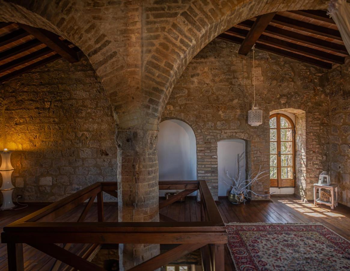 B&B La Torre - Fattoria Di Larniano Σαν Τζιμινιάνο Εξωτερικό φωτογραφία